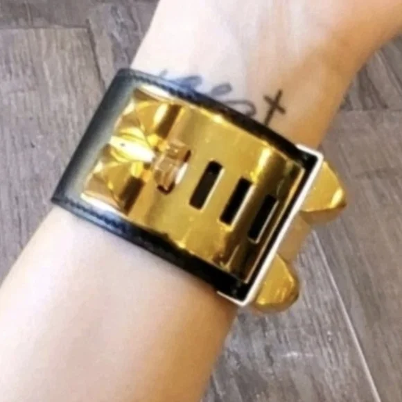 Hermés Collier de Chien Yellow Gold Plated Studded Leather Adjustable Bracelet - Picture 11 of 15